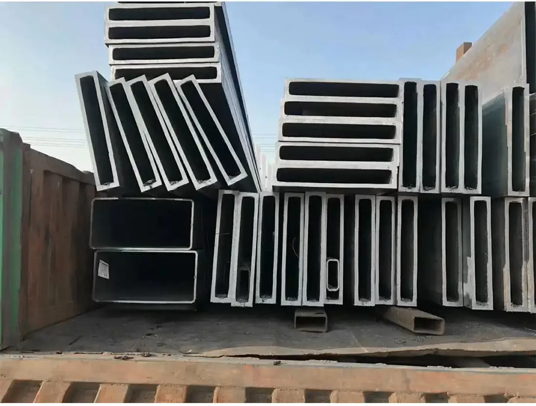 carbon steel rectangular pipe 04.jpg